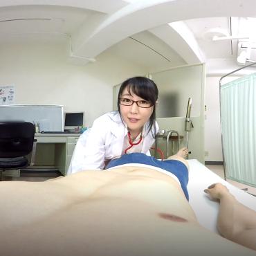 Your doctor is naughty Japanese lady VR Porn Video